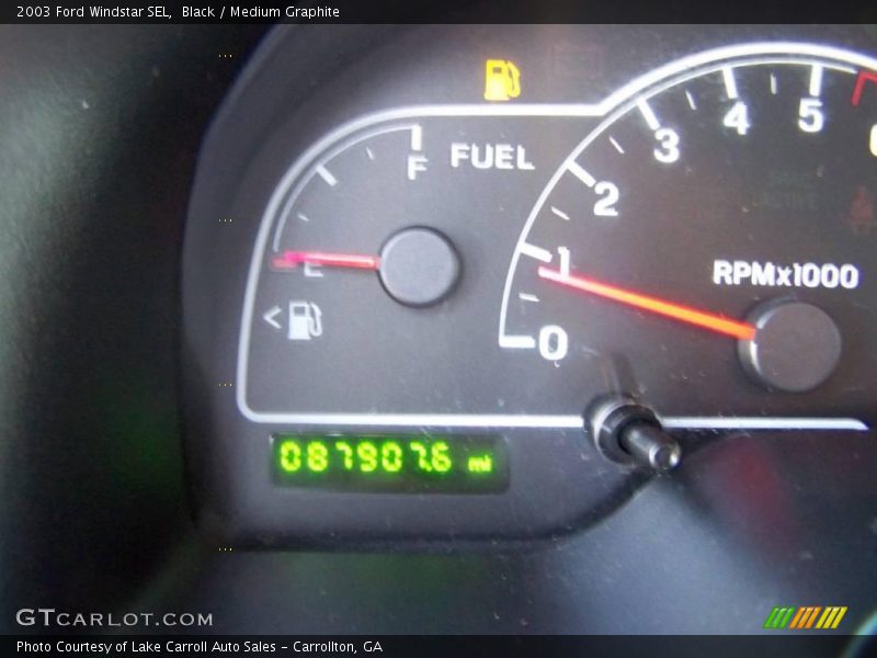 Black / Medium Graphite 2003 Ford Windstar SEL