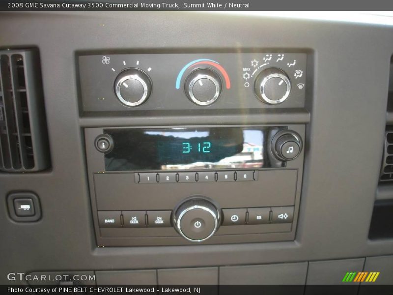 Summit White / Neutral 2008 GMC Savana Cutaway 3500 Commercial Moving Truck