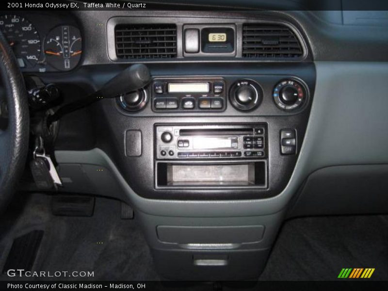 Taffeta White / Quartz 2001 Honda Odyssey EX