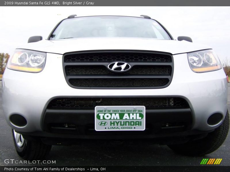 Bright Silver / Gray 2009 Hyundai Santa Fe GLS 4WD