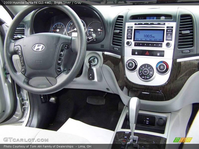 Bright Silver / Gray 2009 Hyundai Santa Fe GLS 4WD
