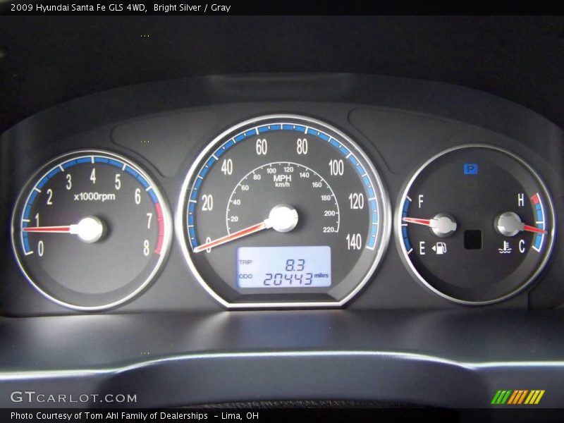 Bright Silver / Gray 2009 Hyundai Santa Fe GLS 4WD