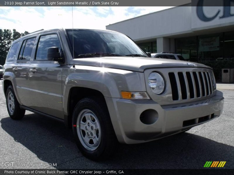Light Sandstone Metallic / Dark Slate Gray 2010 Jeep Patriot Sport