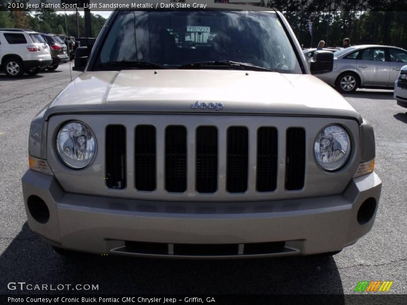 Light Sandstone Metallic / Dark Slate Gray 2010 Jeep Patriot Sport