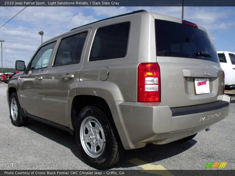 Light Sandstone Metallic / Dark Slate Gray 2010 Jeep Patriot Sport