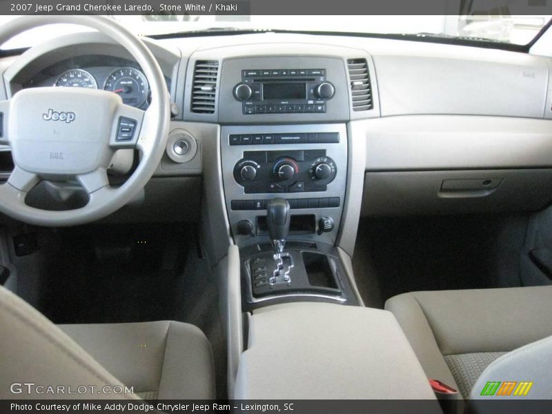 Stone White / Khaki 2007 Jeep Grand Cherokee Laredo