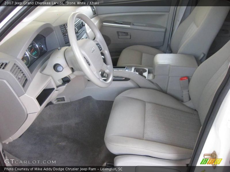 Stone White / Khaki 2007 Jeep Grand Cherokee Laredo