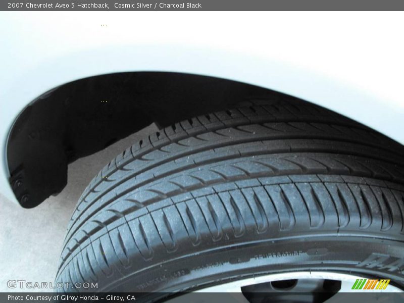 Cosmic Silver / Charcoal Black 2007 Chevrolet Aveo 5 Hatchback