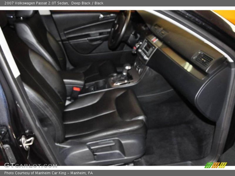 Deep Black / Black 2007 Volkswagen Passat 2.0T Sedan