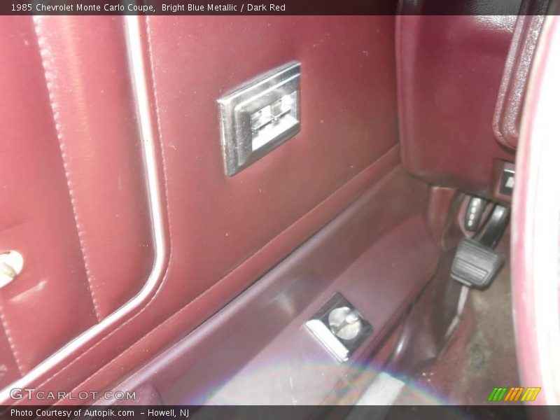 Bright Blue Metallic / Dark Red 1985 Chevrolet Monte Carlo Coupe