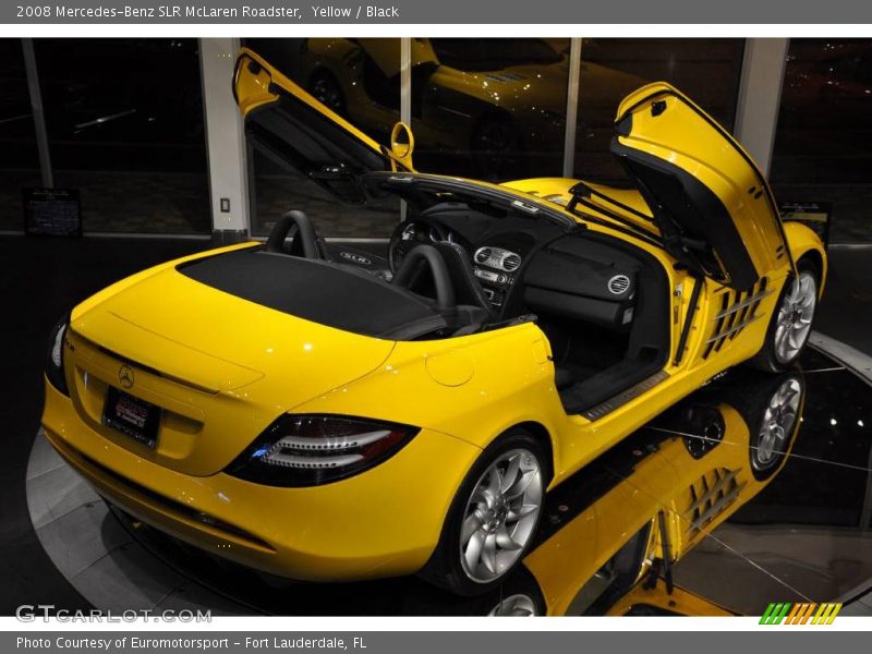 Yellow / Black 2008 Mercedes-Benz SLR McLaren Roadster