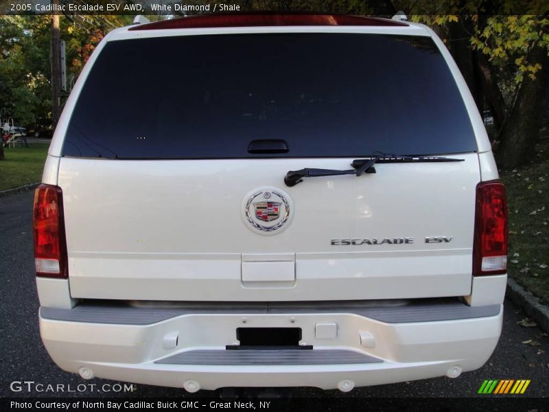 White Diamond / Shale 2005 Cadillac Escalade ESV AWD