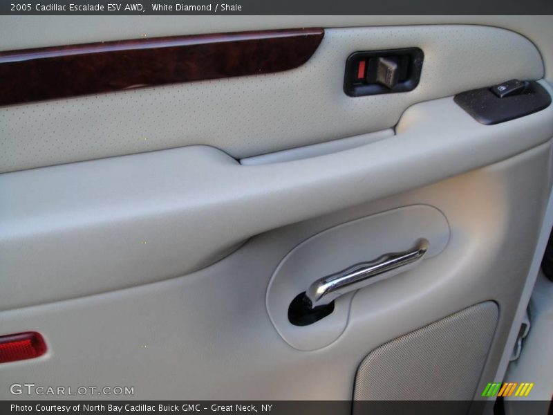 White Diamond / Shale 2005 Cadillac Escalade ESV AWD