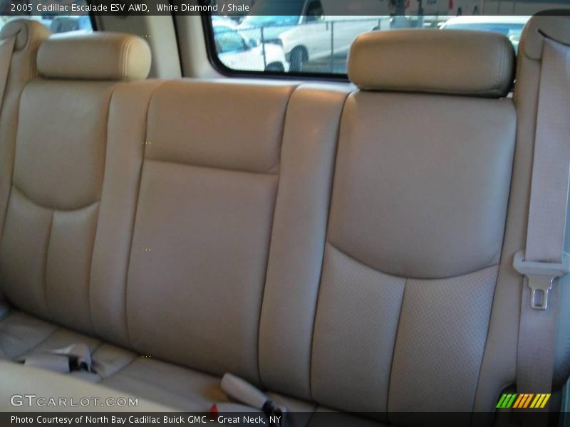 White Diamond / Shale 2005 Cadillac Escalade ESV AWD