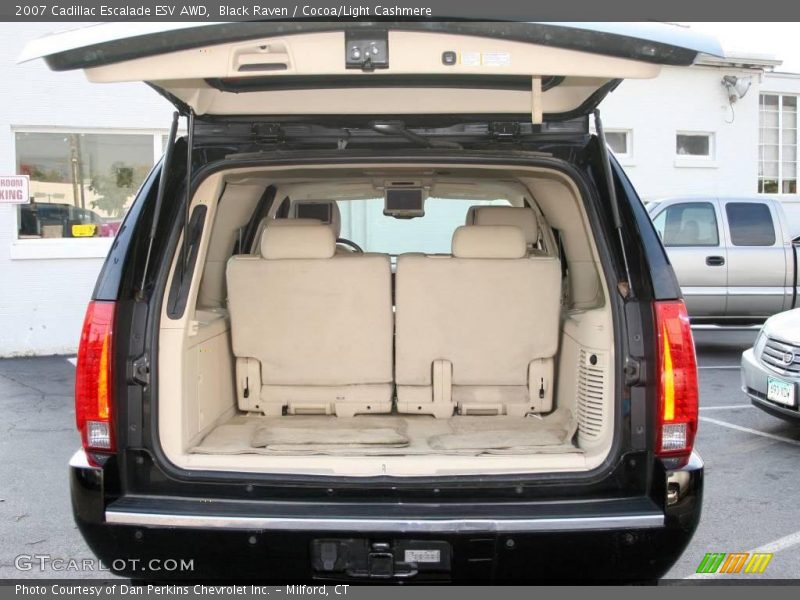 Black Raven / Cocoa/Light Cashmere 2007 Cadillac Escalade ESV AWD