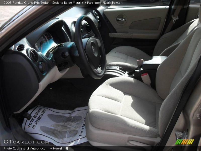 Sedona Beige Metallic / Parchment/Dark Pewter 2005 Pontiac Grand Prix Sedan