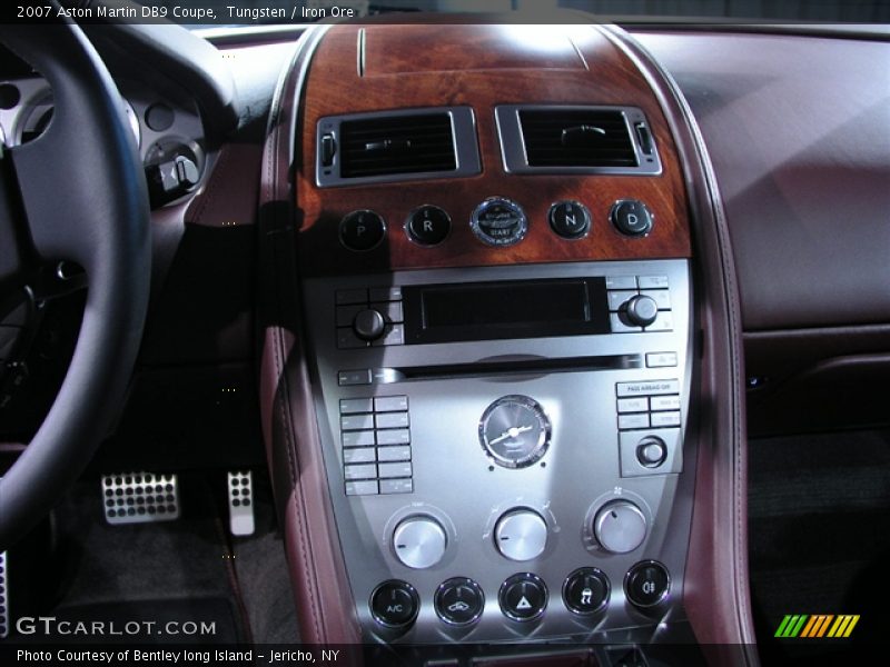 Tungsten / Iron Ore 2007 Aston Martin DB9 Coupe