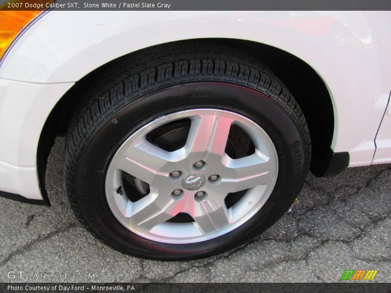 Stone White / Pastel Slate Gray 2007 Dodge Caliber SXT