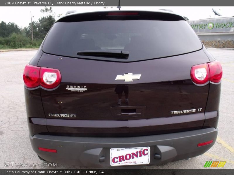 Dark Cherry Metallic / Ebony 2009 Chevrolet Traverse LT