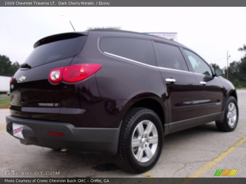 Dark Cherry Metallic / Ebony 2009 Chevrolet Traverse LT