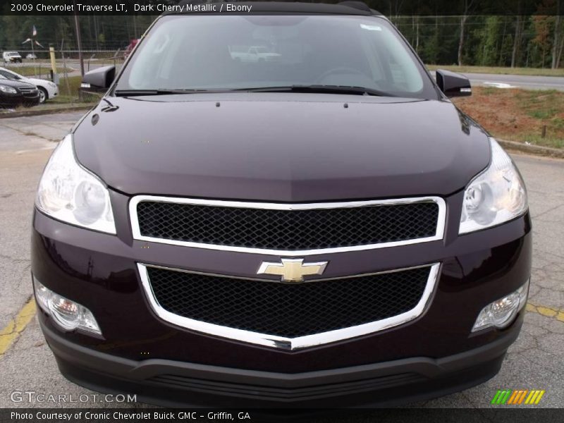 Dark Cherry Metallic / Ebony 2009 Chevrolet Traverse LT