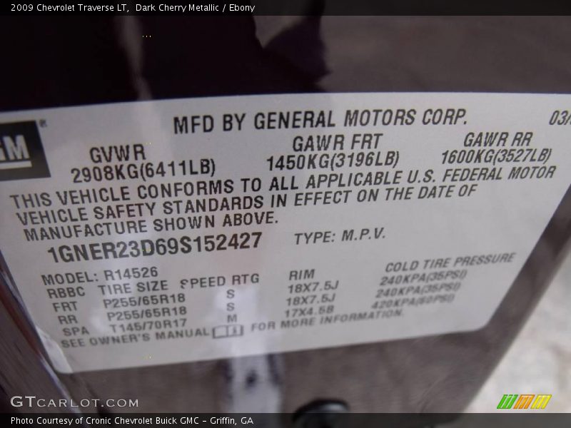 Dark Cherry Metallic / Ebony 2009 Chevrolet Traverse LT