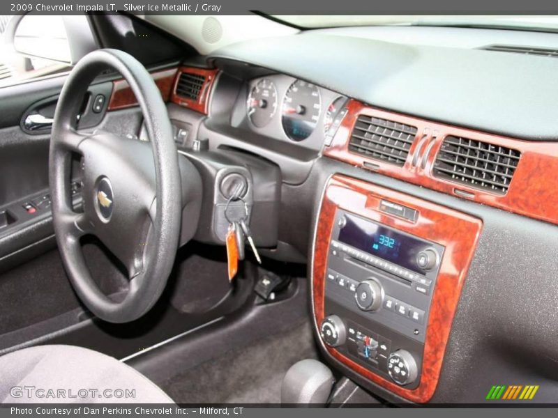 Silver Ice Metallic / Gray 2009 Chevrolet Impala LT