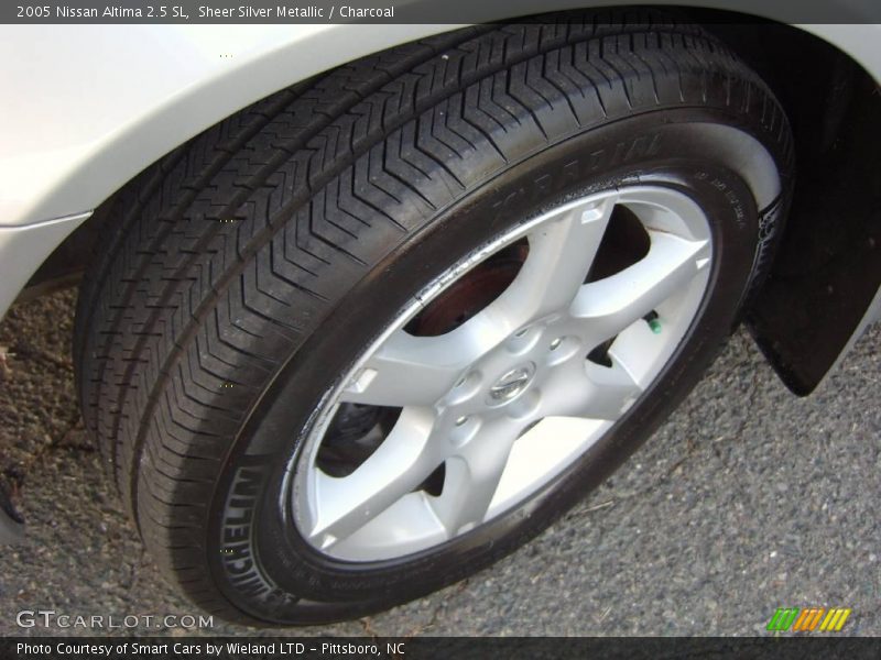 Sheer Silver Metallic / Charcoal 2005 Nissan Altima 2.5 SL