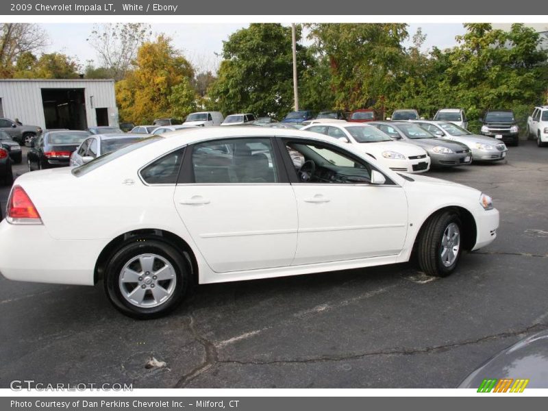 White / Ebony 2009 Chevrolet Impala LT