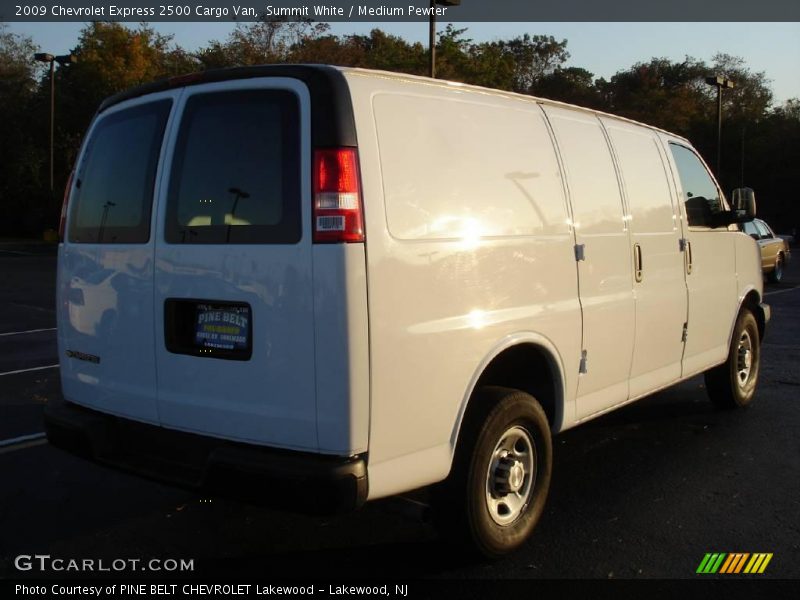 Summit White / Medium Pewter 2009 Chevrolet Express 2500 Cargo Van