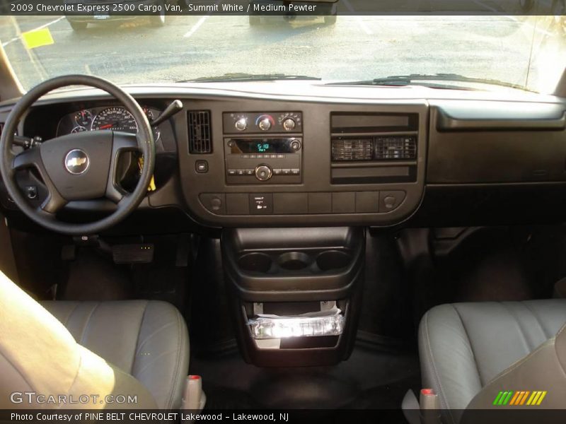 Summit White / Medium Pewter 2009 Chevrolet Express 2500 Cargo Van