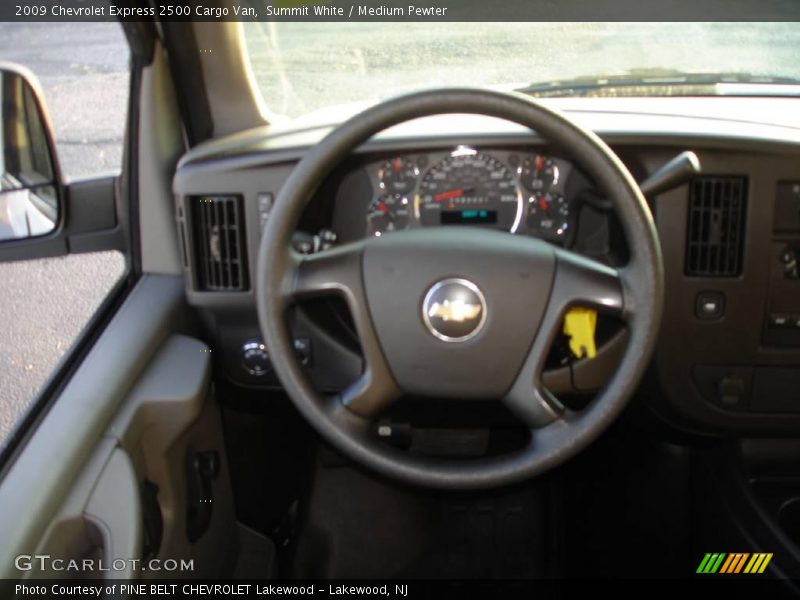 Summit White / Medium Pewter 2009 Chevrolet Express 2500 Cargo Van