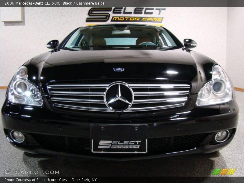 Black / Cashmere Beige 2006 Mercedes-Benz CLS 500