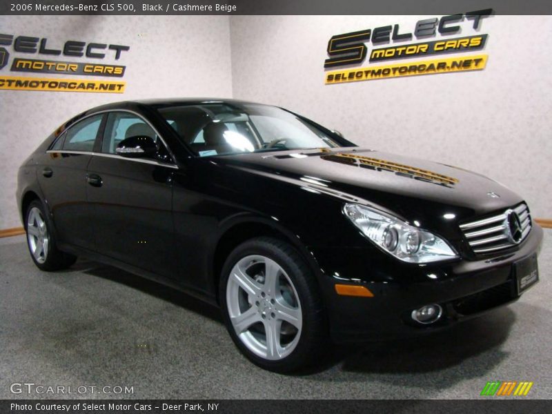 Black / Cashmere Beige 2006 Mercedes-Benz CLS 500