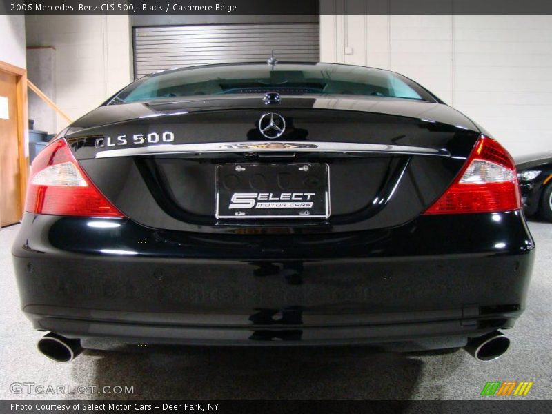 Black / Cashmere Beige 2006 Mercedes-Benz CLS 500