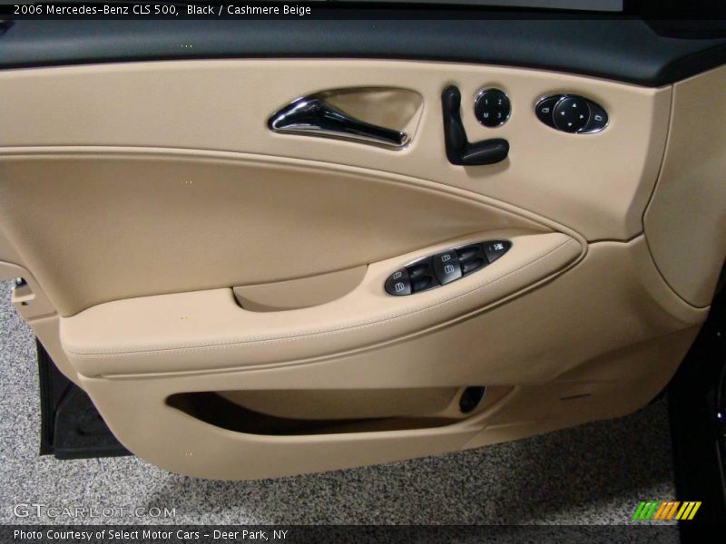 Black / Cashmere Beige 2006 Mercedes-Benz CLS 500