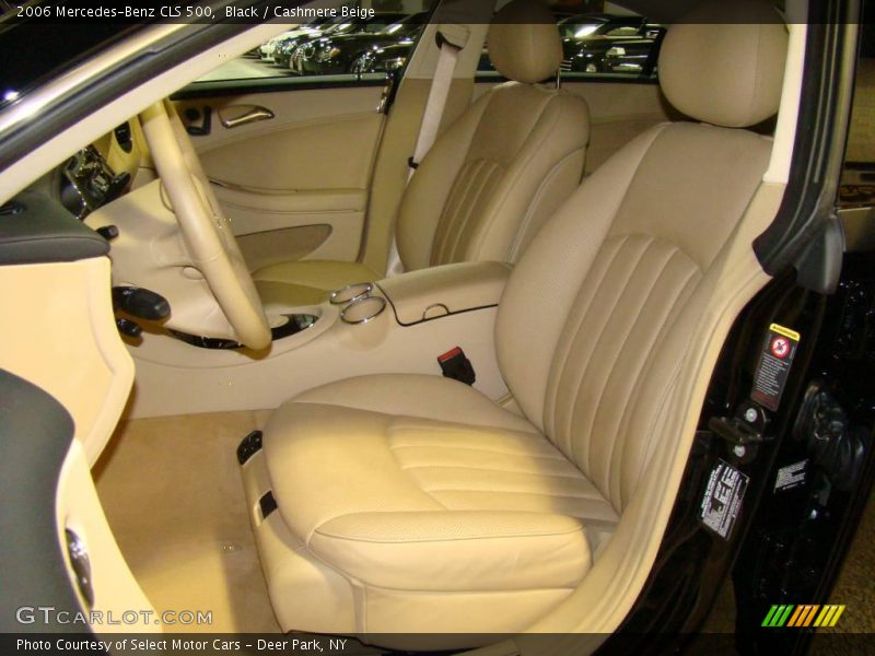 Black / Cashmere Beige 2006 Mercedes-Benz CLS 500
