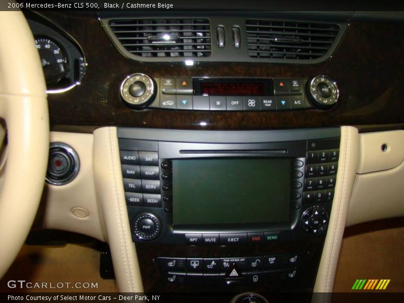 Black / Cashmere Beige 2006 Mercedes-Benz CLS 500