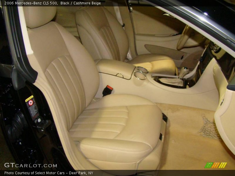 Black / Cashmere Beige 2006 Mercedes-Benz CLS 500
