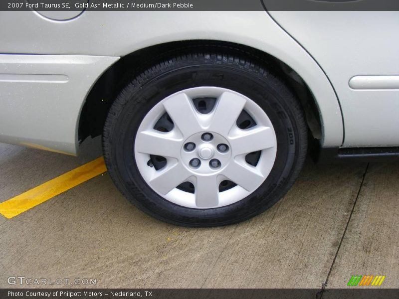 Gold Ash Metallic / Medium/Dark Pebble 2007 Ford Taurus SE