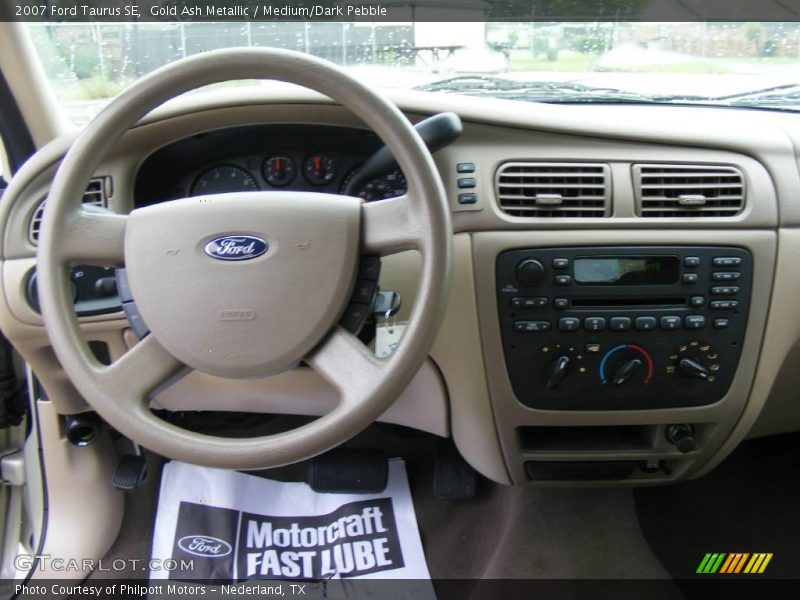 Gold Ash Metallic / Medium/Dark Pebble 2007 Ford Taurus SE