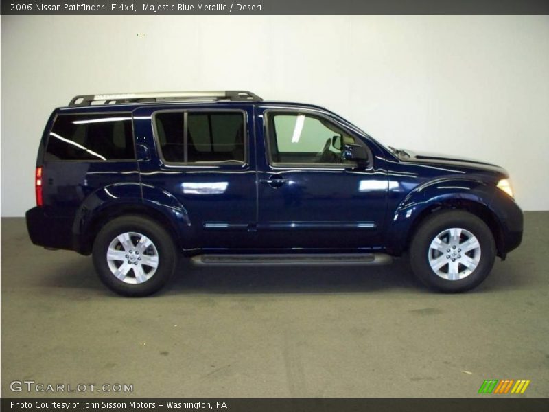 Majestic Blue Metallic / Desert 2006 Nissan Pathfinder LE 4x4