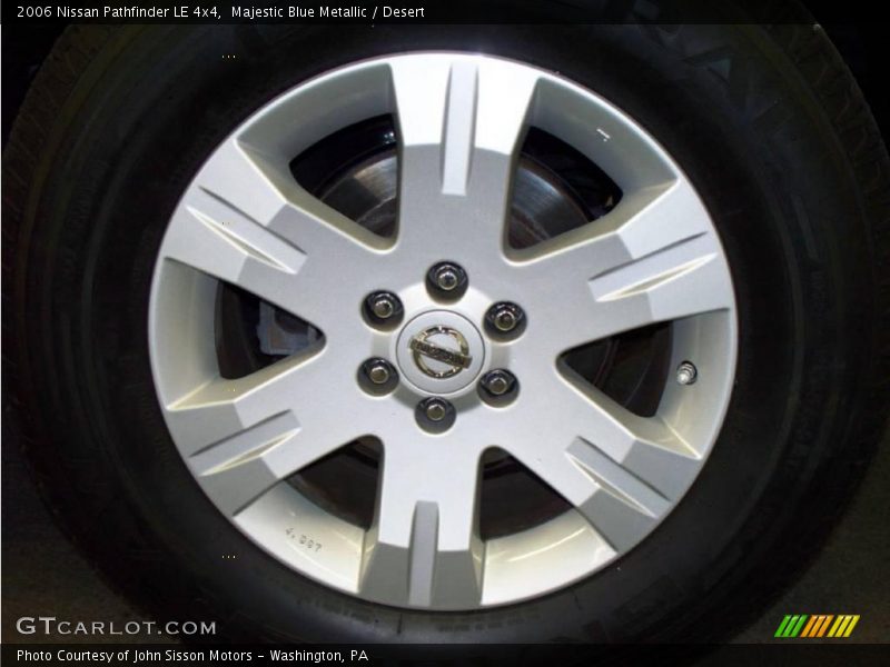 Majestic Blue Metallic / Desert 2006 Nissan Pathfinder LE 4x4