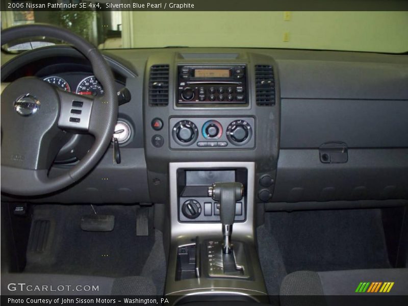 Silverton Blue Pearl / Graphite 2006 Nissan Pathfinder SE 4x4