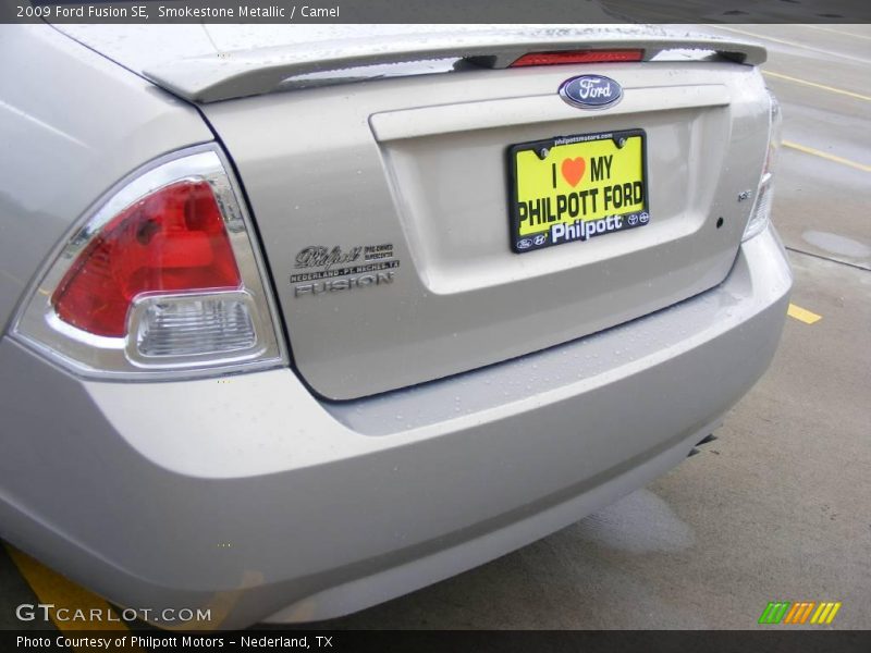 Smokestone Metallic / Camel 2009 Ford Fusion SE