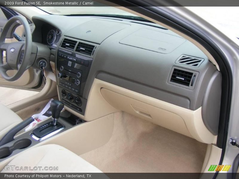 Smokestone Metallic / Camel 2009 Ford Fusion SE