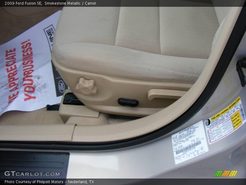 Smokestone Metallic / Camel 2009 Ford Fusion SE