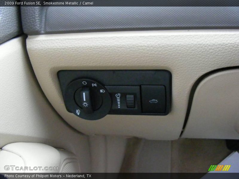 Smokestone Metallic / Camel 2009 Ford Fusion SE