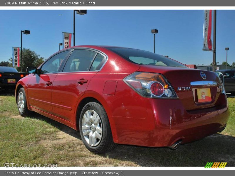 Red Brick Metallic / Blond 2009 Nissan Altima 2.5 S