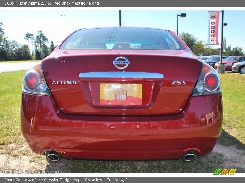 Red Brick Metallic / Blond 2009 Nissan Altima 2.5 S